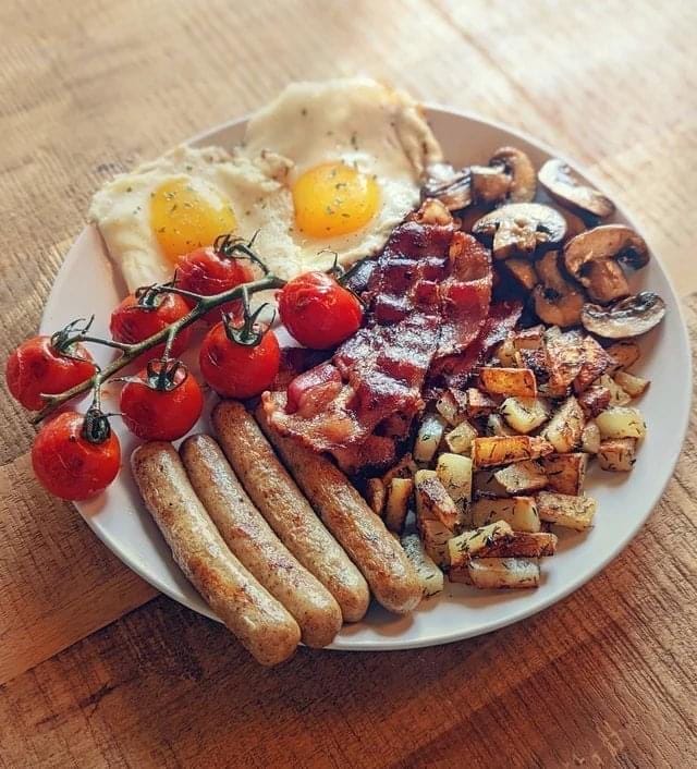 breakfast anyone? 1 1F67CEB4 C32F 4E59 AA92 C454E67F42CE